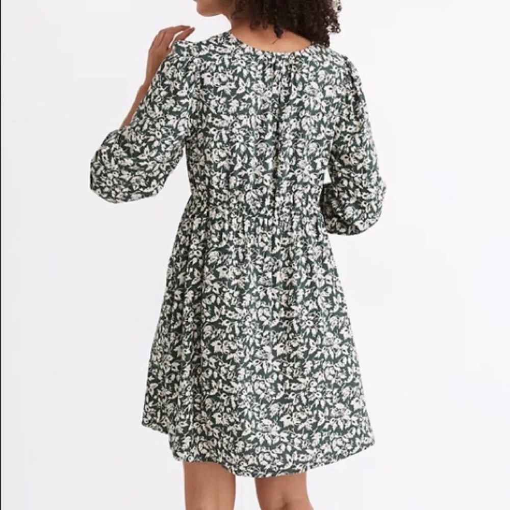 V-Neck, Button-Front Madewell Mini Dress in Forest Leaves, XXS - Picture 2 of 5